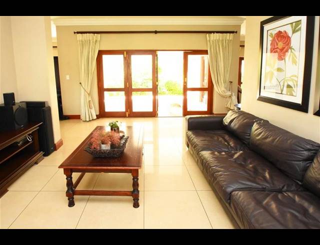 4 BEDROOM HOUSE FOR SALE IN SAGEWOOD